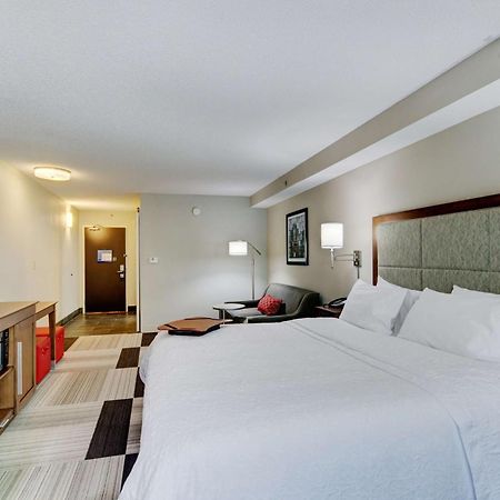 Hampton Inn Сейлем Екстериор снимка
