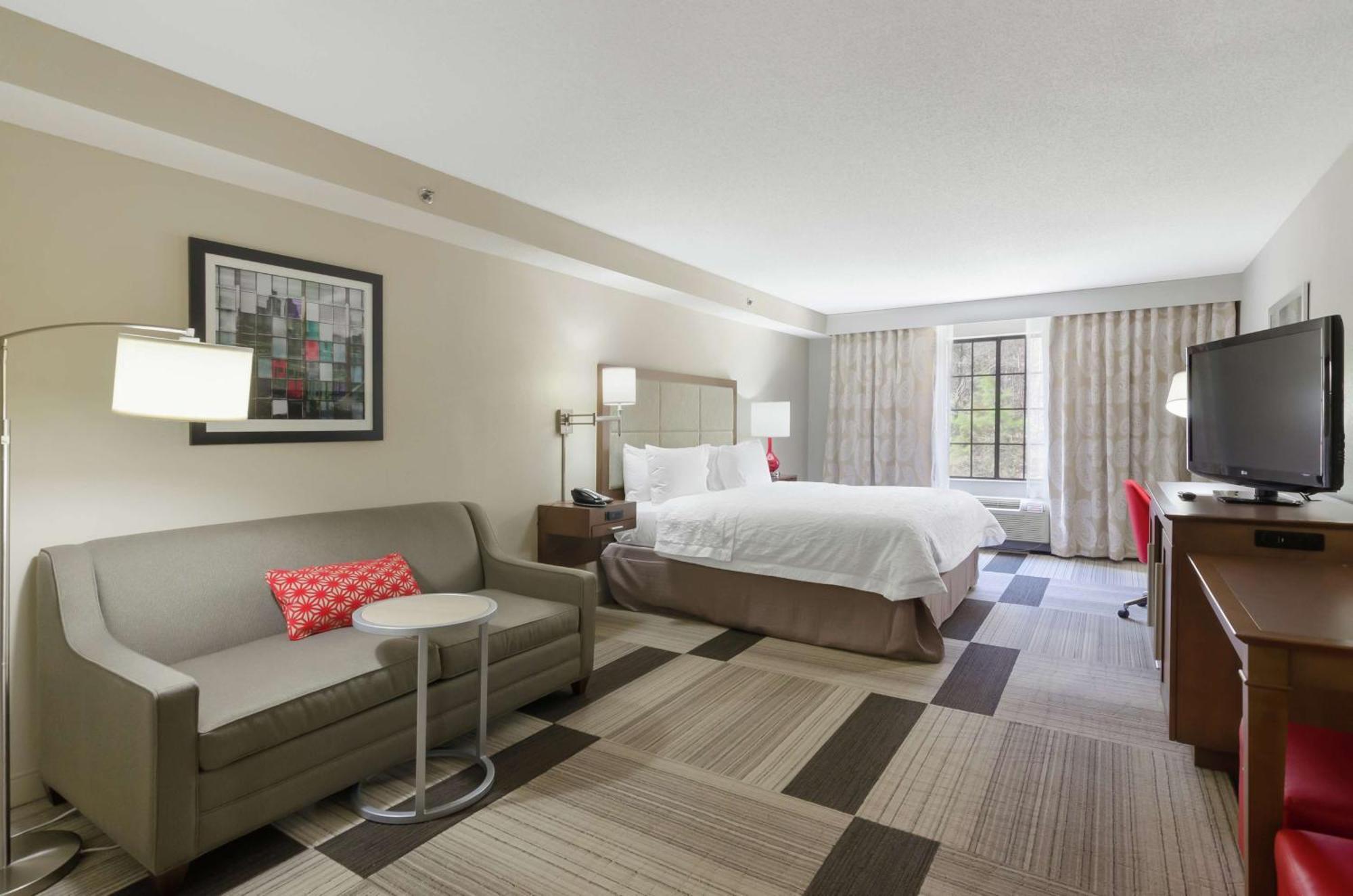 Hampton Inn Сейлем Екстериор снимка