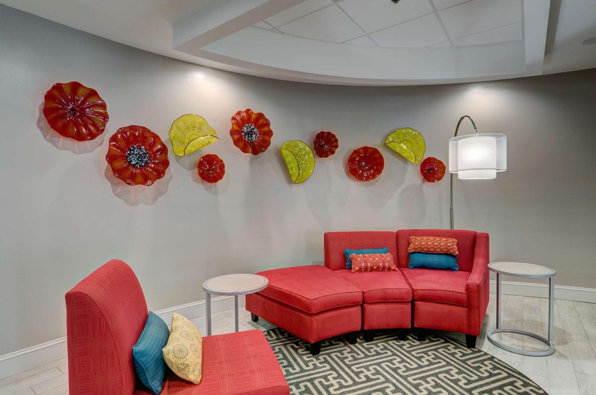 Hampton Inn Сейлем Екстериор снимка